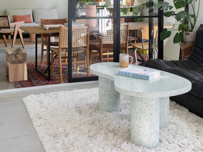 Terrazzo bord, sofabord, sidebord, kidney shape, mint terrazzo, marmor