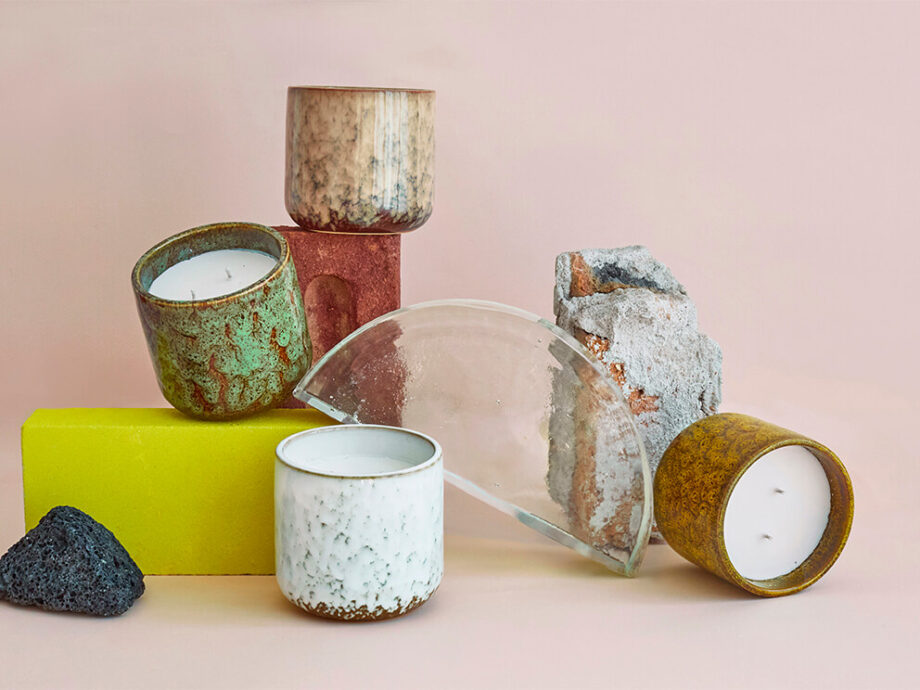 Duftlys, keramikkduftlys, Keramikkkrus, keramikkkopp, oppbevaringskrus, Oppbevaringskrukke, blomsterpotte, resikulert, 70s, HKLiving, Japandi, håndlaget, keramikk, servering, kjøkken, by Bjørkheim, surfinspirert, interiørdesign, retro,