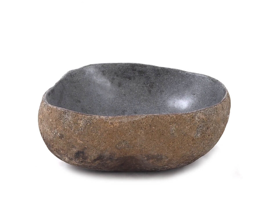 Bali steinvask, elvestein, håndlaget, steinvask, steinservant, bad, by Bjørkheim, surfinspirert, møbler, interiørdesign, japandi