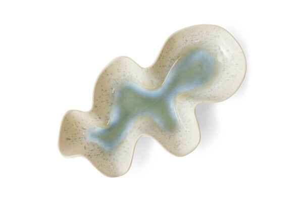 Serveringsfat, Østers, Shell, skjell, keramikkfat, HKLiving, Japandi, håndlaget, keramikk, servering, kjøkken, by Bjørkheim, surfinspirert, organisk, interiørdesign, retro,
